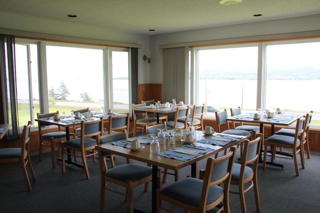 Cabot Trail Motel Baddeck Inlet Exterior foto